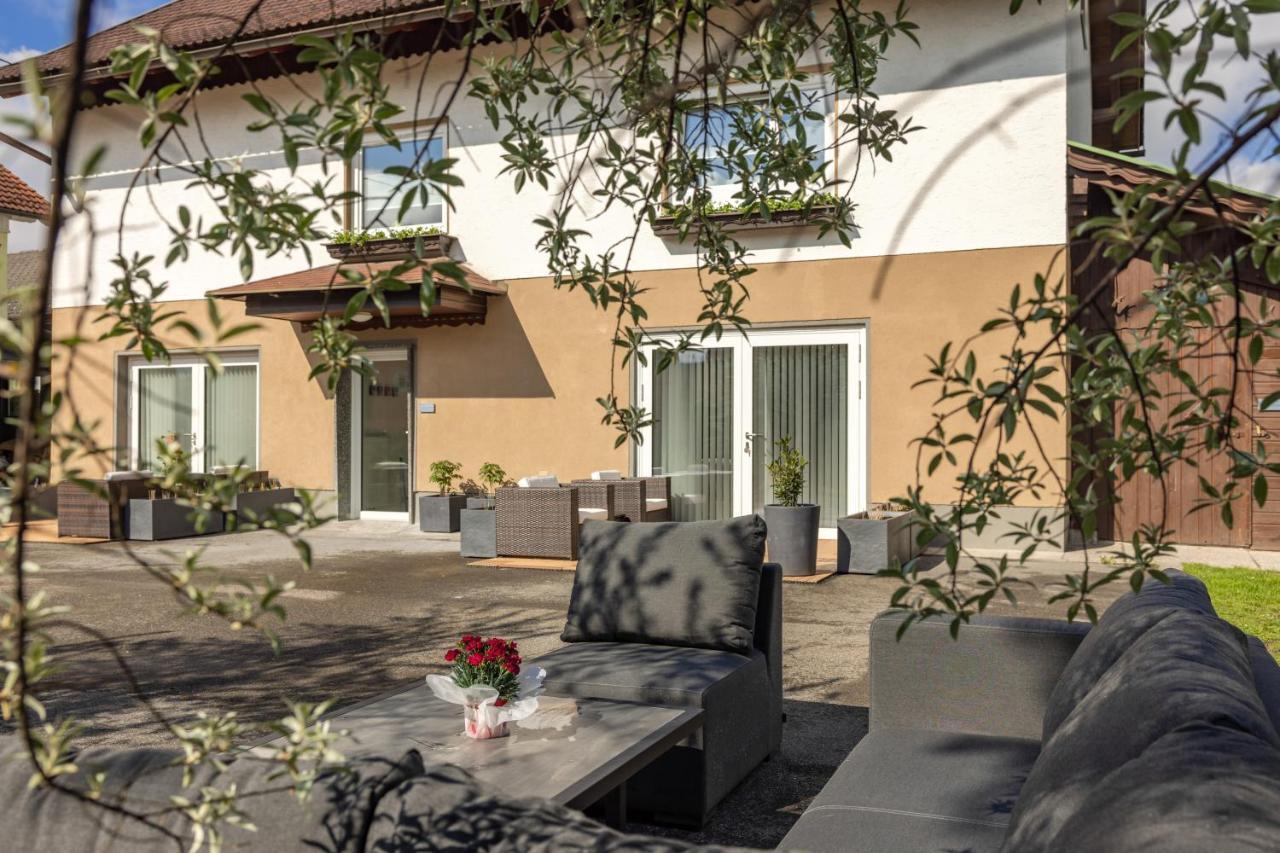 Fact Apartments Arnoldstein Εξωτερικό φωτογραφία